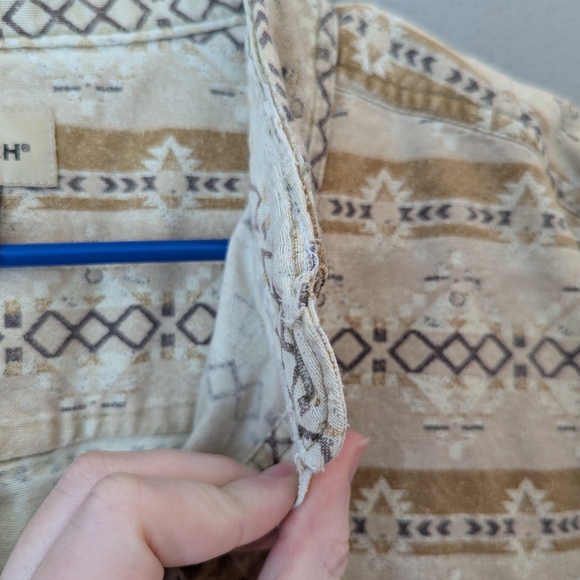 Woolrich Beige and Brown Aztec Patterned Casual Button Down Shirt XL - Picture 5 of 10